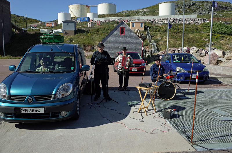 Illustration for article titled More pics of cars from St. Pierre & Miquelon